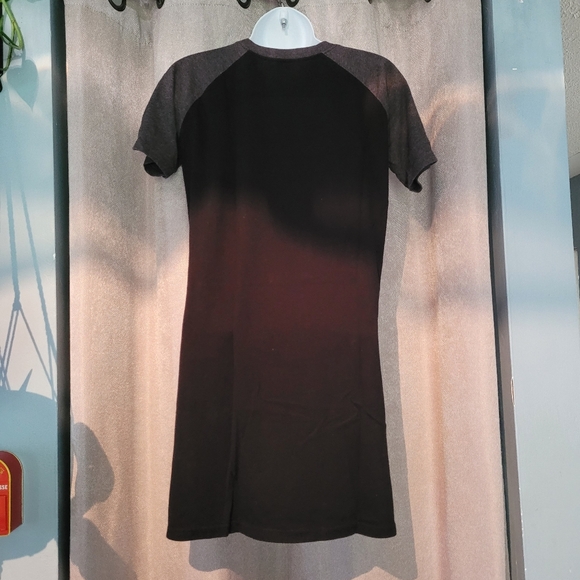 ⭐️NBA Toronto Raptors Short Dress⭐️ - Picture 4 of 5